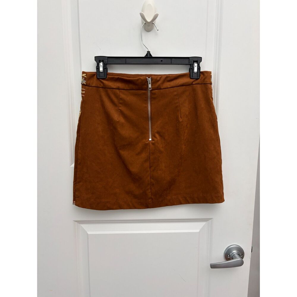Jacquie The Label Brown Faux Suede Embroidered Mini Skirt M Floral Scalloped